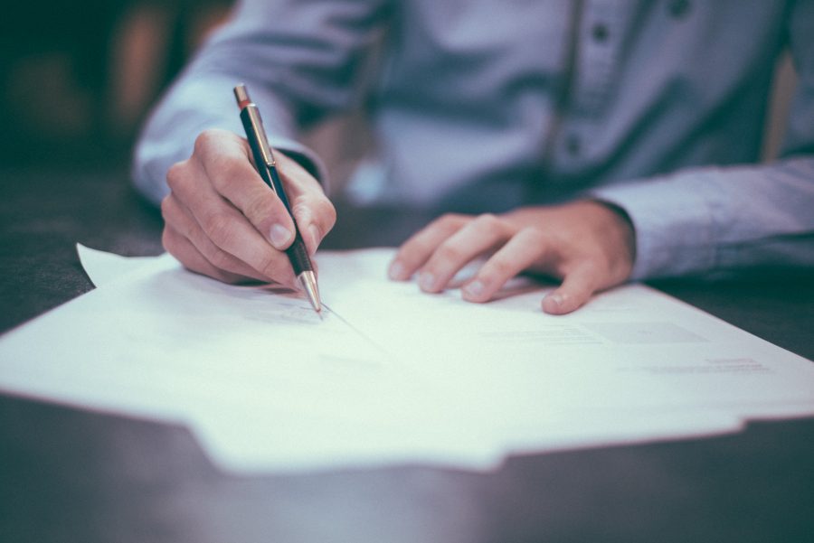 Chicago corporate law attorney providing legal services for businesses and corporate entities.
